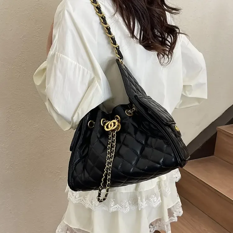 2026 New Fashionable Design Women's Crossbody Bag, Women's Chain Shoulder Bag, High-quality Portable Handbag
2026 New Fashionable Design Women's Crossbody Bag, Women's Chain Shoulder Bag, High-quality Portable Handbag