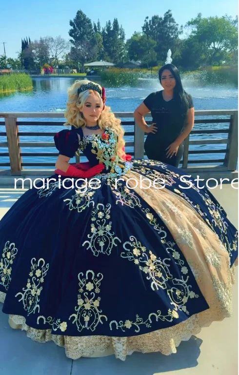 Темно-синие платья принцессы Quinceanera с блестящей вышивкой и аппликацией, корсет Charro, платья на заказ, платья de 15, quinceañera
Темно-синие платья принцессы Quinceanera с блестящей вышивкой и аппликацией, корсет Charro, платья на заказ, платья de 15, quinceañera