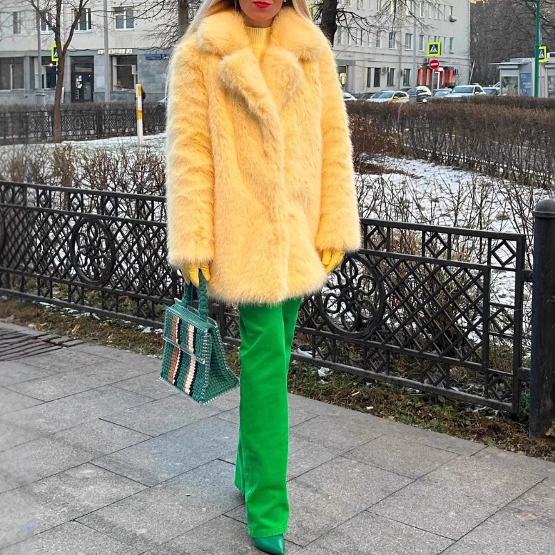 2025 Fall/Winter New Women's Solid Color Temperament Premium Lapel Fur Jacket Mid-Length Model
2025 Fall/Winter New Women's Solid Color Temperament Premium Lapel Fur Jacket Mid-Length Model