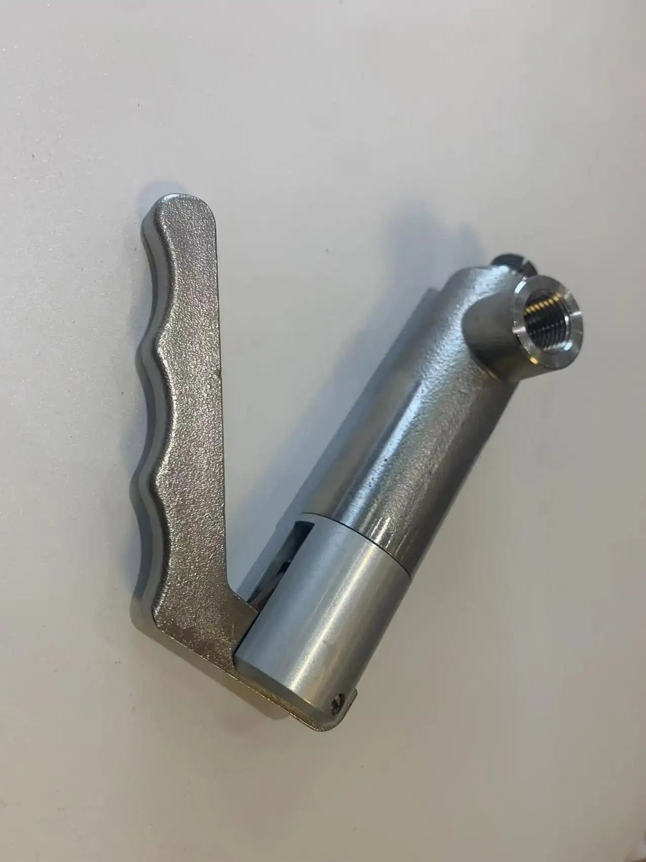 Leak Testing Tools Female Thread Connector Quick Connector for Leak Detection with Lever Thumb Valve and Pneumatic Actuations
Leak Testing Tools Female Thread Connector Quick Connector for Leak Detection with Lever Thumb Valve and Pneumatic Actuations
