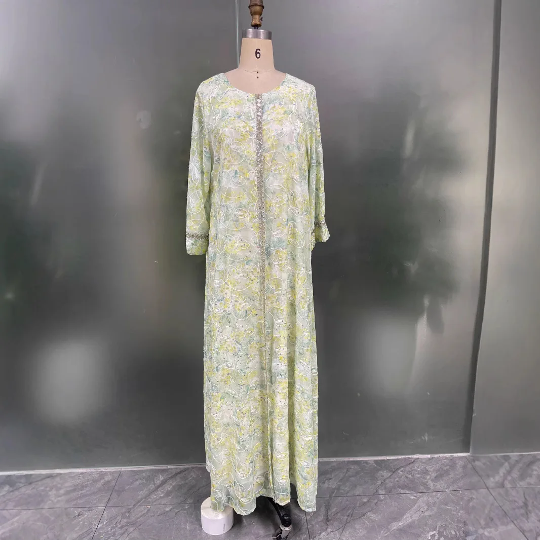 Muslim Women Embroidery Maxi Dress Diamonds Abaya Dubai Kaftan Jalabiya Kebaya Caftan Marocain Femme Robe Islam Clothing Abayas
Muslim Women Embroidery Maxi Dress Diamonds Abaya Dubai Kaftan Jalabiya Kebaya Caftan Marocain Femme Robe Islam Clothing Abayas