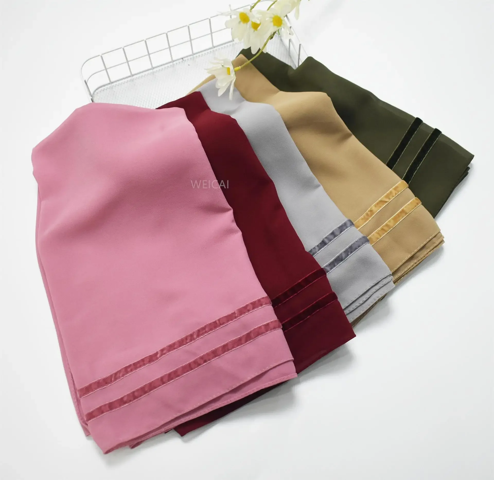 New Solid Color Chiffon Gauze Scarf Women Muslim Hijab Headscarf Malay Shawls Wrap Turban Veil Bandanas Headband Bufanda Foulard
New Solid Color Chiffon Gauze Scarf Women Muslim Hijab Headscarf Malay Shawls Wrap Turban Veil Bandanas Headband Bufanda Foulard