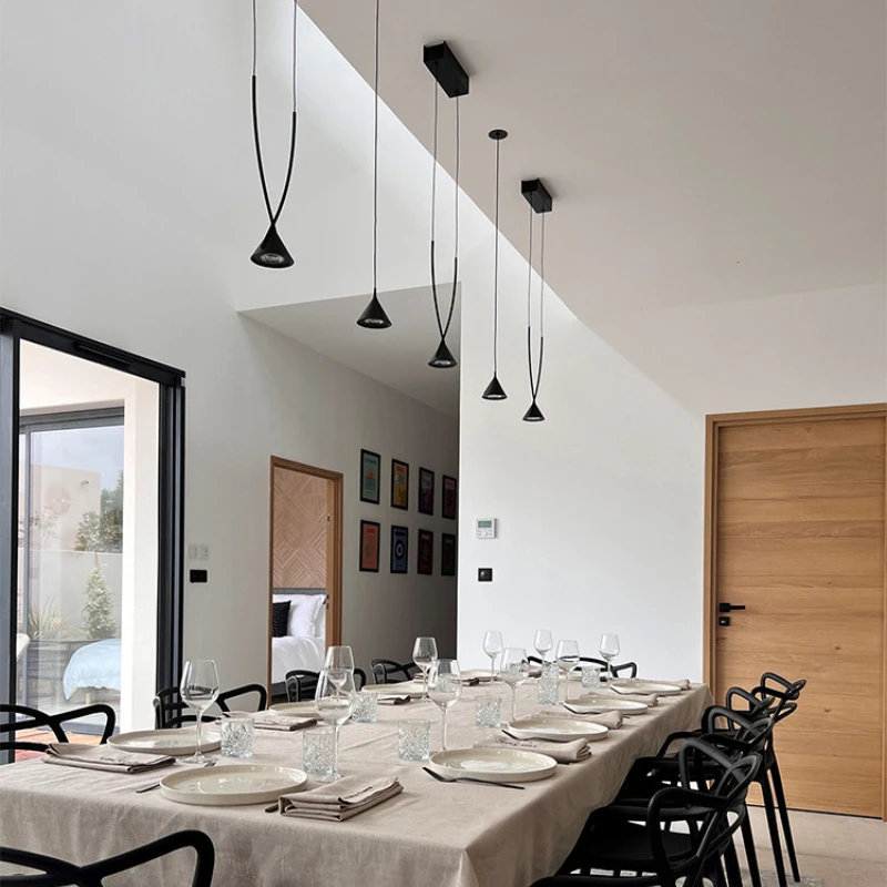 SANDYHA Stylish Minimalist Pendant Light Chandelier for Villa Staircase Living Room Indoor Decor Modern Lighting Fixture
SANDYHA Stylish Minimalist Pendant Light Chandelier for Villa Staircase Living Room Indoor Decor Modern Lighting Fixture