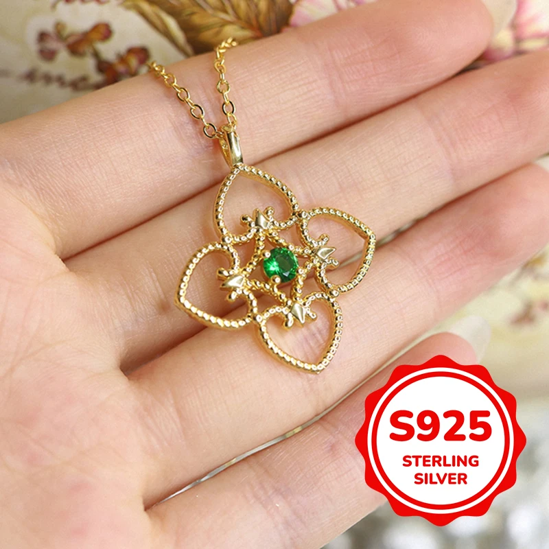 s925 sterling silver hollow carved imitation emerald four-leaf clover pattern necklace for women light luxury retro fashion
s925 sterling silver hollow carved imitation emerald four-leaf clover pattern necklace for women light luxury retro fashion