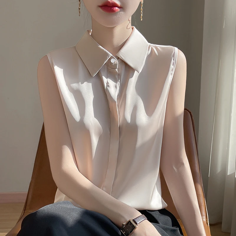 2025 Summer New Acetate Women's T-shirt Casual Solid Color POLO Collar Shirt Head Tees Satin Sleeveless Tops
2025 Summer New Acetate Women's T-shirt Casual Solid Color POLO Collar Shirt Head Tees Satin Sleeveless Tops