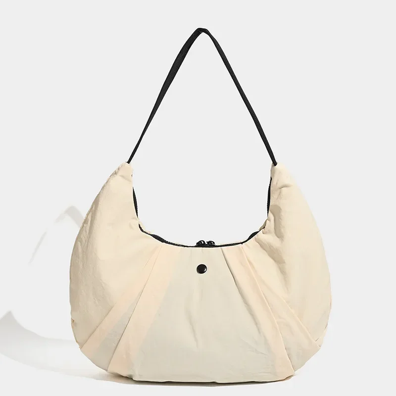 2025 New Large Capacity Lightweight Horn Bag Versatile Underarm Women's Casual Sports Yoga Fitness Single Shoulder Bag
2025 New Large Capacity Lightweight Horn Bag Versatile Underarm Women's Casual Sports Yoga Fitness Single Shoulder Bag