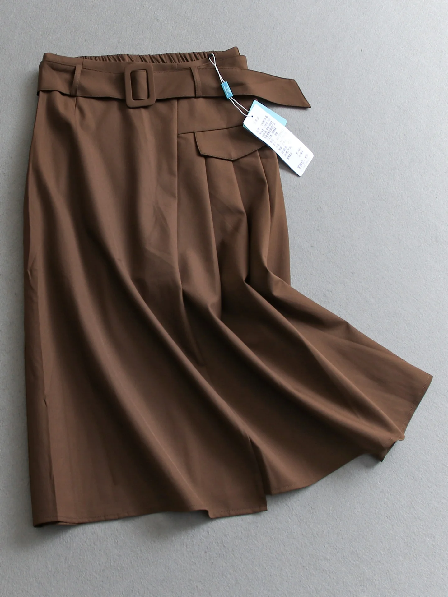High Waist Pleated Midi Skirt Women's Suit Half Skirt Belt Style Spring 2026 New Style Polyester Fiber Non-Stretch A-Line Skirt
High Waist Pleated Midi Skirt Women's Suit Half Skirt Belt Style Spring 2026 New Style Polyester Fiber Non-Stretch A-Line Skirt