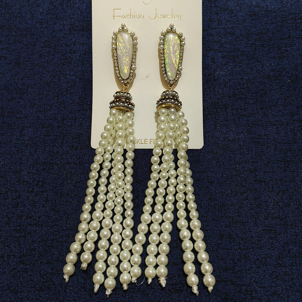 Vintage Jewelry Accessories Wholesale Long Crystal Pearl Beaded Tassel Charm Faux Abalone Shell Boho Bohemian Earrings for Women
Vintage Jewelry Accessories Wholesale Long Crystal Pearl Beaded Tassel Charm Faux Abalone Shell Boho Bohemian Earrings for Women