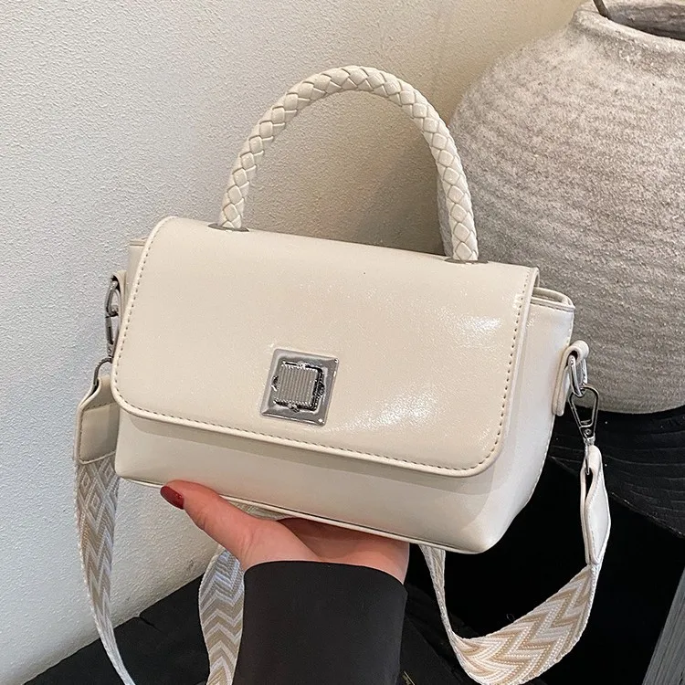 2025 New Stylish Premium Shoulder Mini Square Bag for Women - High-End Handheld Wide Strap Crossbody Trendy Bag
2025 New Stylish Premium Shoulder Mini Square Bag for Women - High-End Handheld Wide Strap Crossbody Trendy Bag