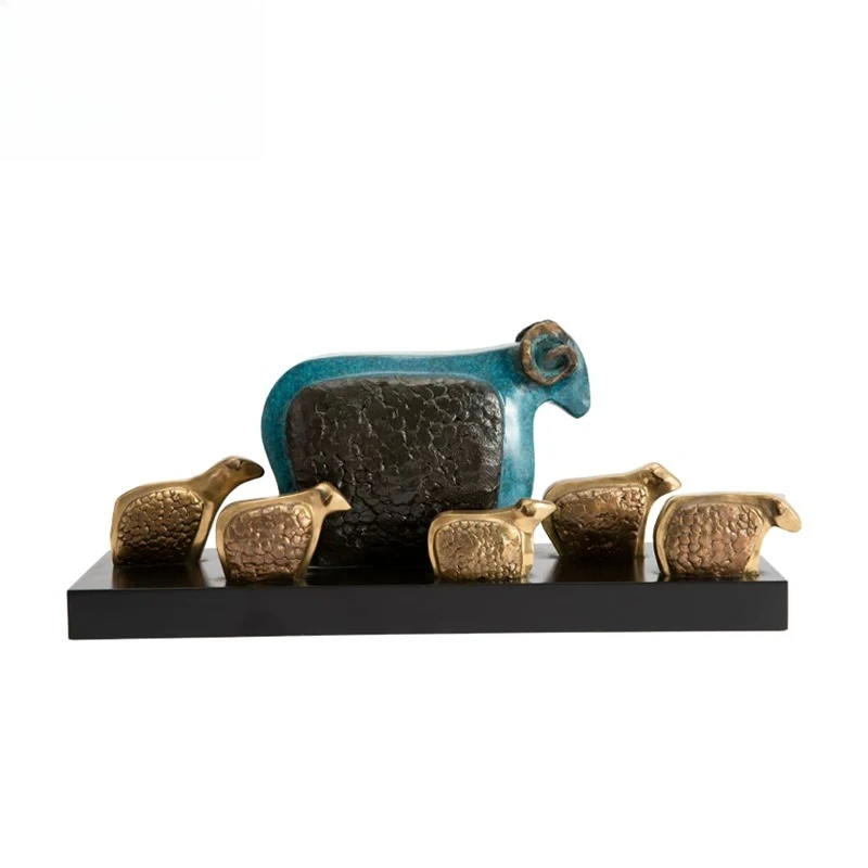 Bronze sheep ornament auspicious sheep zodiac gift entrance living room study desktop ornament high-end business gift
Bronze sheep ornament auspicious sheep zodiac gift entrance living room study desktop ornament high-end business gift