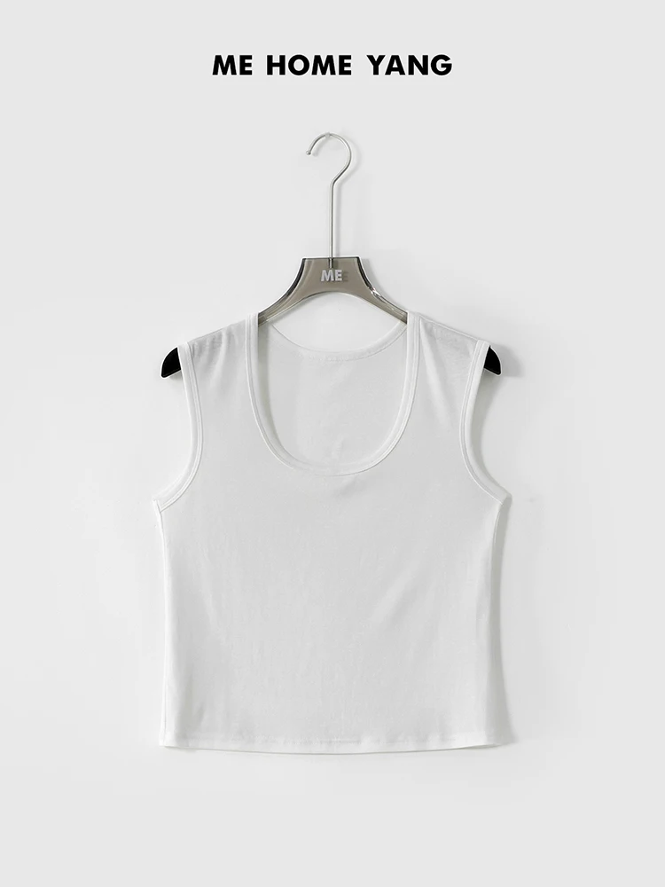 Watermelon Skin Ice Muscle Vest Loose Fit U-Neline Blend Svel Base Layer Inner Wear for Women Daily Use
Watermelon Skin Ice Muscle Vest Loose Fit U-Neline Blend Svel Base Layer Inner Wear for Women Daily Use