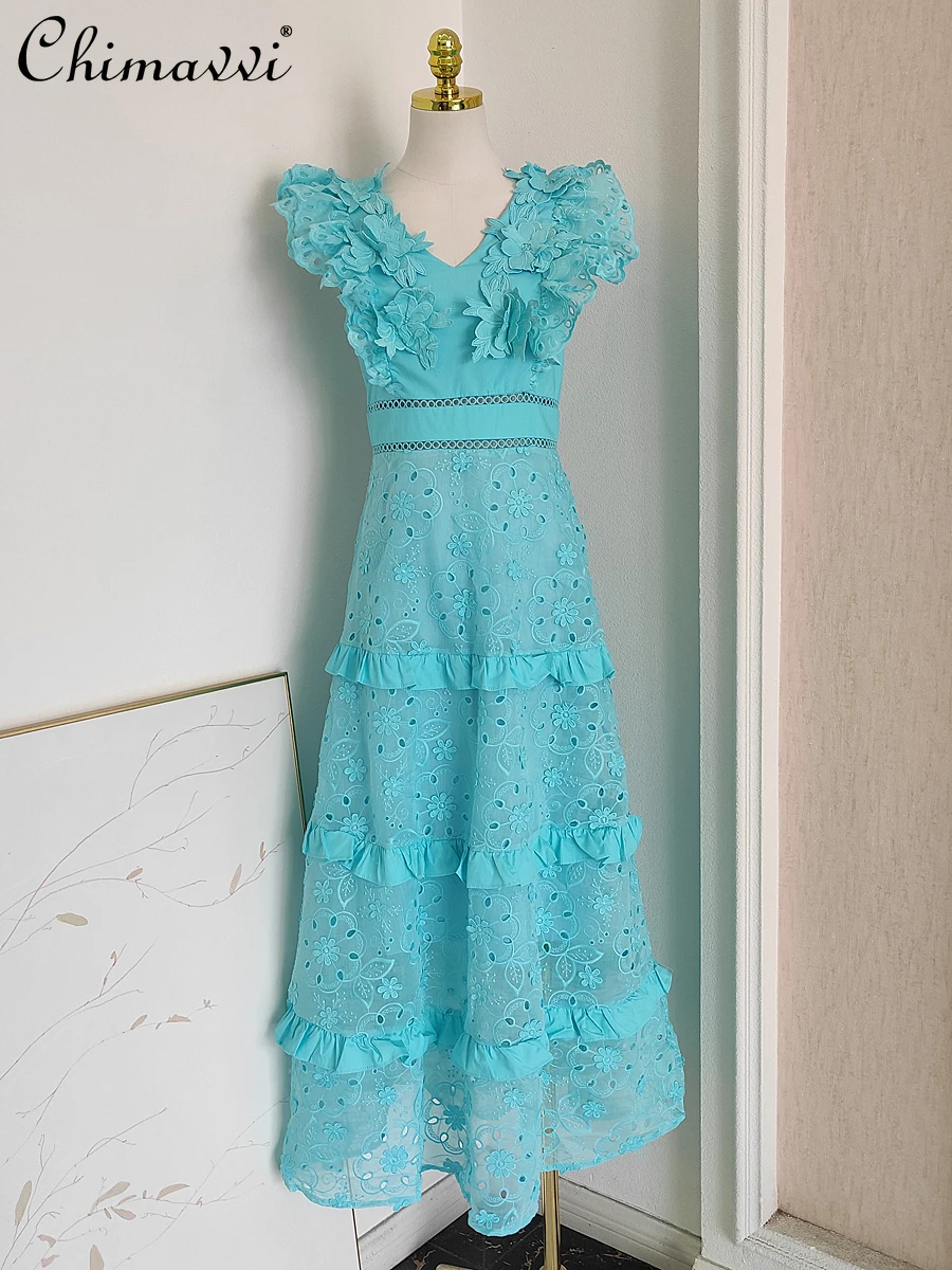 French Style 3D Flower Embroidery Hollow out V-neck Sleeveless High Waist Slim Fit Vacation Beach Maxi Dress Women Summer 2024
French Style 3D Flower Embroidery Hollow out V-neck Sleeveless High Waist Slim Fit Vacation Beach Maxi Dress Women Summer 2024