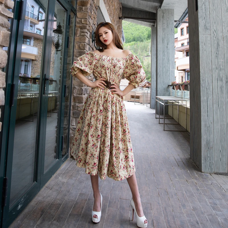 Floral Dress Women Summer Retro Elegant High Waist Lace Up Elegance Flower Print Fluffy Casual Rockabilly Pin Up Vintage
Floral Dress Women Summer Retro Elegant High Waist Lace Up Elegance Flower Print Fluffy Casual Rockabilly Pin Up Vintage