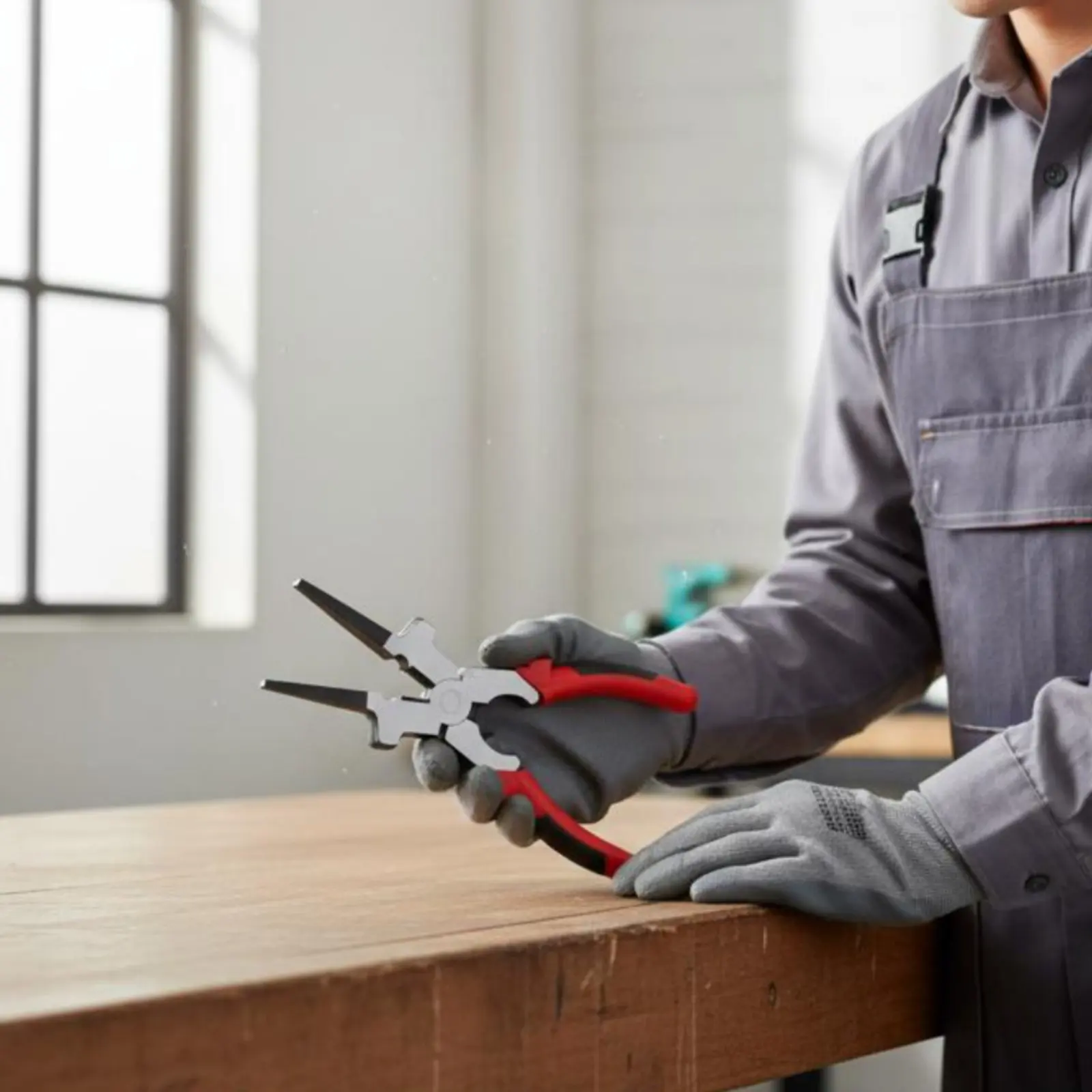 MIG Metalworking Pliers Labor-Saving 8 Inch Metalworking Pliers Hand Tool Coil-Loaded Long-Lasting for Metalworkers
MIG Metalworking Pliers Labor-Saving 8 Inch Metalworking Pliers Hand Tool Coil-Loaded Long-Lasting for Metalworkers