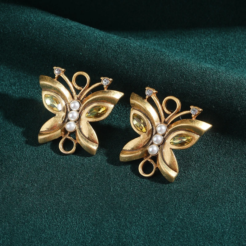 Vintage Pearl Butterfly Stud Earring Gold Color Jewelry High Quality Luxury Brand Design Birthday Party Gift Trending 2026
Vintage Pearl Butterfly Stud Earring Gold Color Jewelry High Quality Luxury Brand Design Birthday Party Gift Trending 2026
