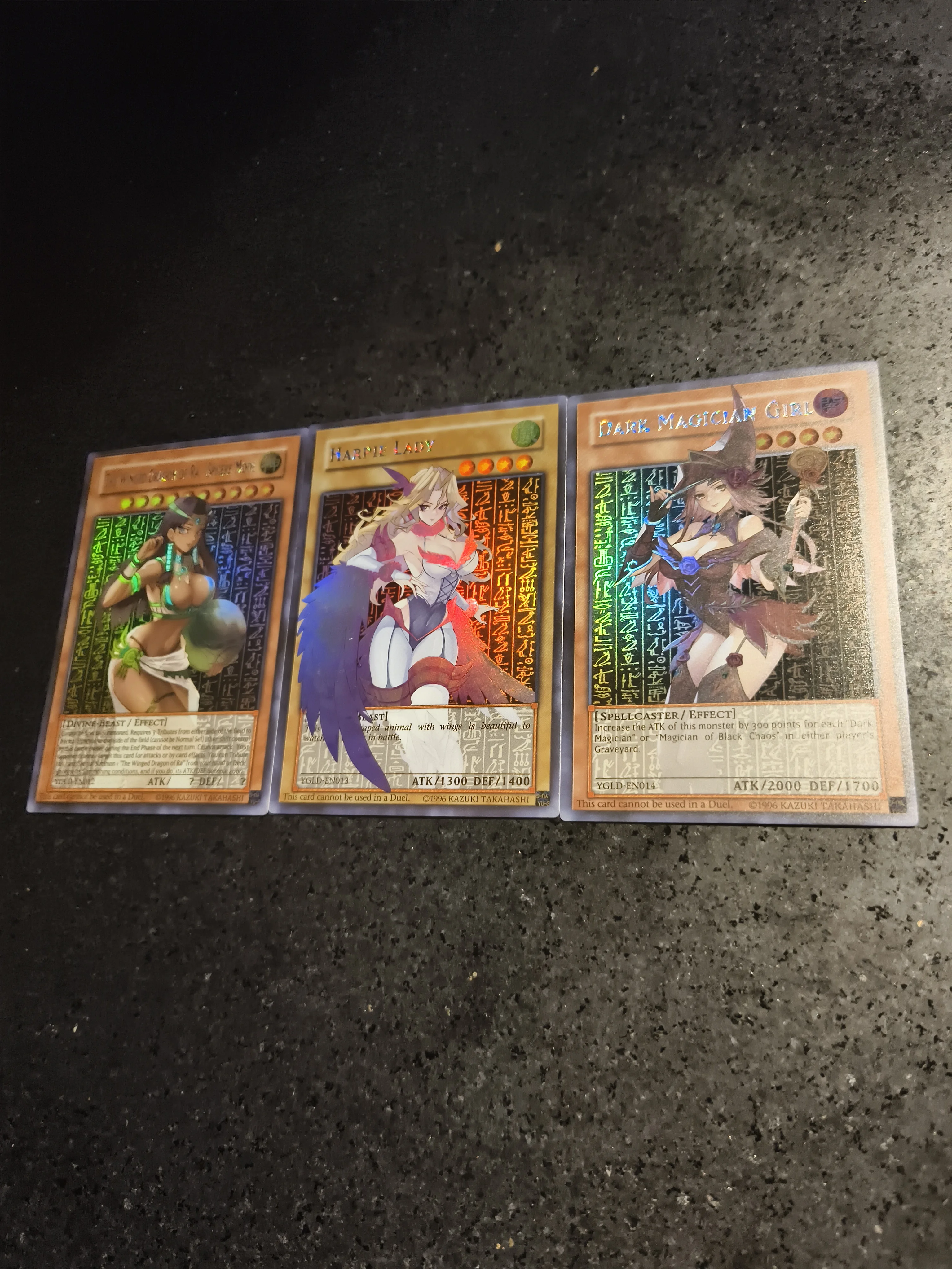 Ю-Ги-О! Фирменная флэш-карта «Темный волшебник» в честь 25-летия «сделай сам» — коллекционная коллекционная коллекционная карточка с героями мультфильмов аниме 
Ю-Ги-О! Фирменная флэш-карта «Темный волшебник» в честь 25-летия «сделай сам» — коллекционная коллекционная коллекционная карточка с героями мультфильмов аниме