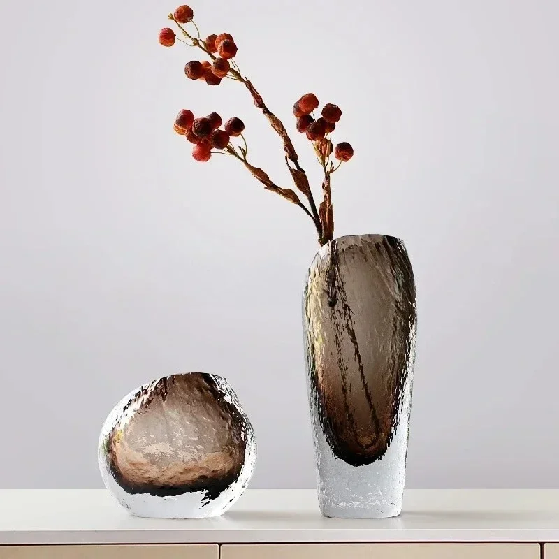 X Modern glazed glass vase light luxury high-end dining table flower arrangement living room Italian crystal decoration
X Modern glazed glass vase light luxury high-end dining table flower arrangement living room Italian crystal decoration