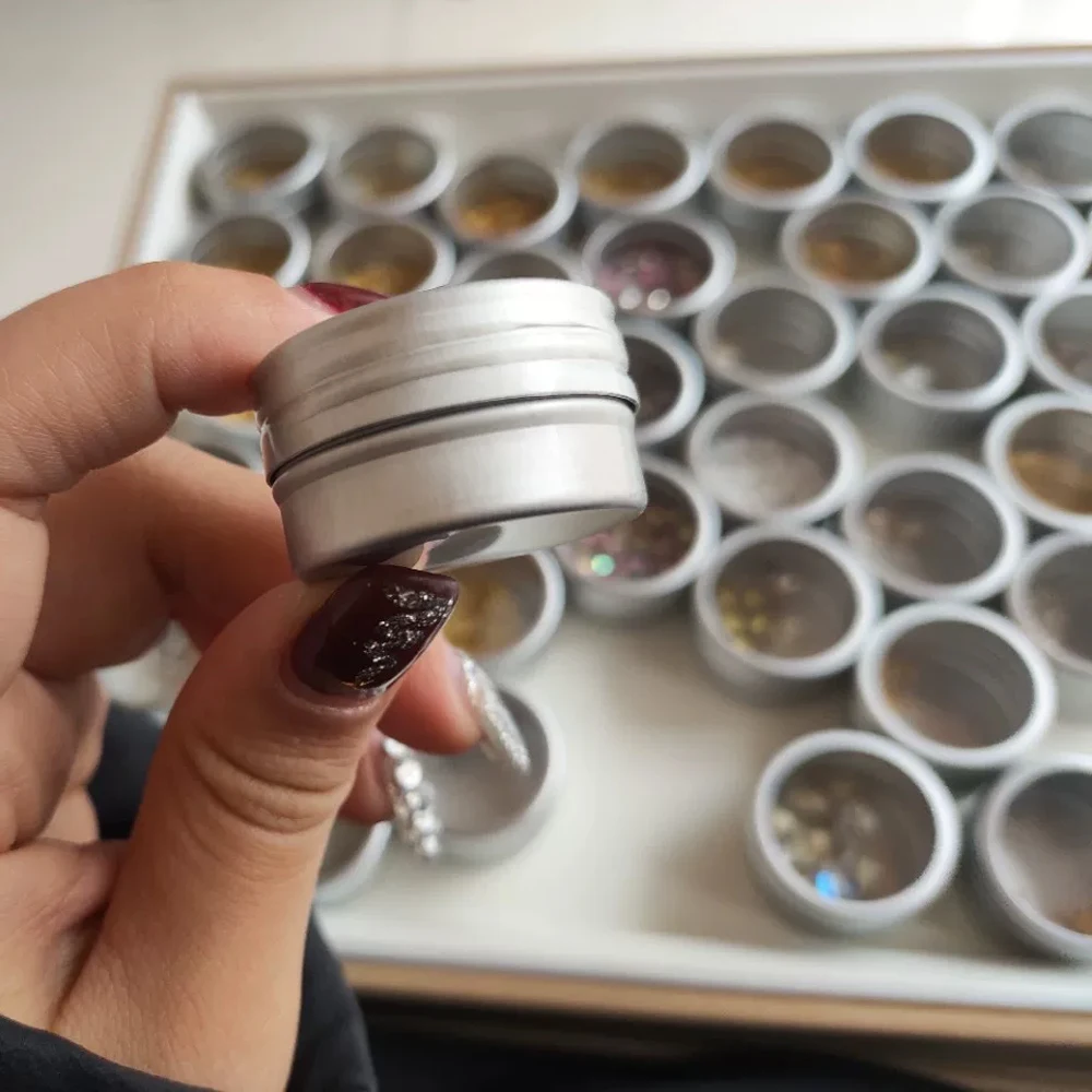 Mini Empty Aluminum Tin Jars 15pcs Metal Cosmetic Cream Lip Balm Gloss Face Care Eye Packaging Make Up Organizer
Mini Empty Aluminum Tin Jars 15pcs Metal Cosmetic Cream Lip Balm Gloss Face Care Eye Packaging Make Up Organizer