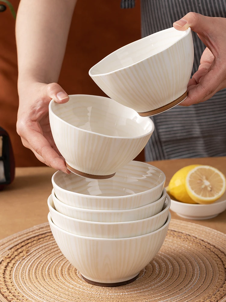 Simple Cerc Bowl Set for Rice Home Use Matte Glaze under Color Porcelain White Bowl Modern round ape Soup Bowl for Banquet
Simple Cerc Bowl Set for Rice Home Use Matte Glaze under Color Porcelain White Bowl Modern round ape Soup Bowl for Banquet