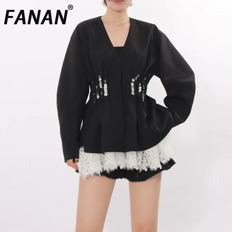 FANAN Lace Spliced Design Blazers For Women V Neck Gathered Waist Fit Jackets French Style Coats Female 2026 Spring New
FANAN Lace Spliced Design Blazers For Women V Neck Gathered Waist Fit Jackets French Style Coats Female 2026 Spring New