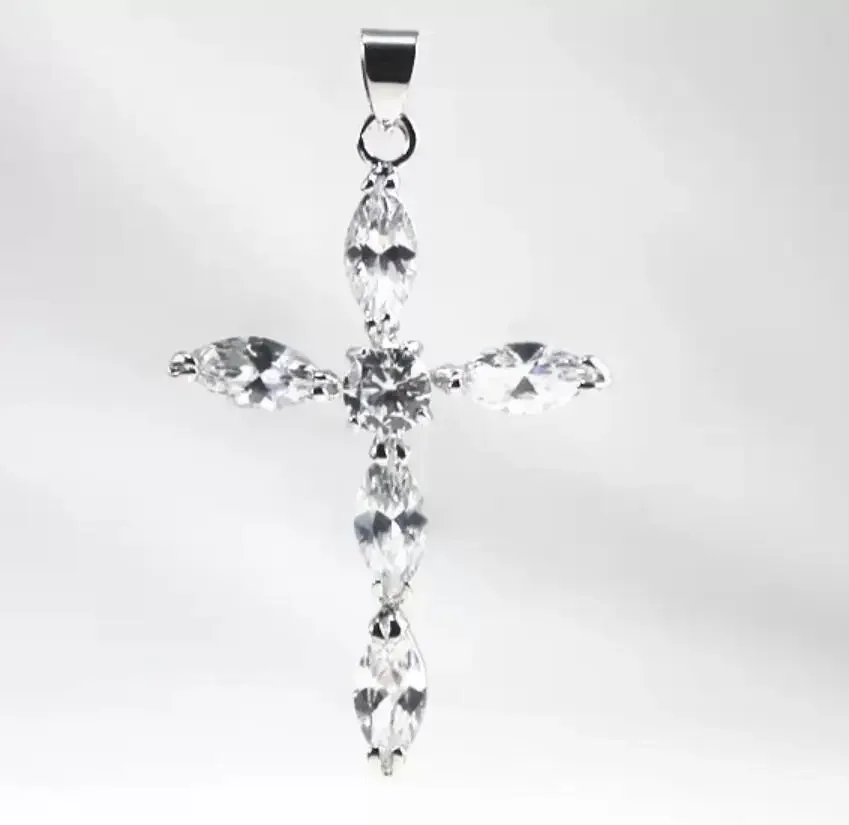 Fashion zircon Cross Pendant white overall size: 30x45mm
Fashion zircon Cross Pendant white overall size: 30x45mm