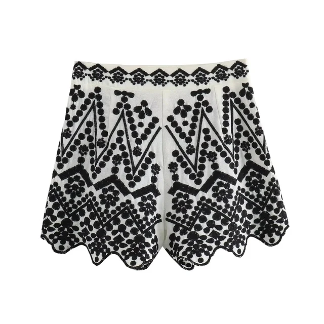 Loose Casual Short Pant Female Fashion Streetwear Shorts TRAF 2024 Women Vintage Y2k Embroidery Shorts Side Zipper
Loose Casual Short Pant Female Fashion Streetwear Shorts TRAF 2024 Women Vintage Y2k Embroidery Shorts Side Zipper