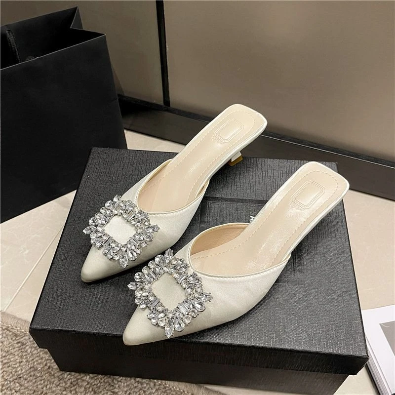 Summer Women Rhinestone Embellished Low Heel Slip On Sandals Pointed Toe Half Open Back Casual
Summer Women Rhinestone Embellished Low Heel Slip On Sandals Pointed Toe Half Open Back Casual