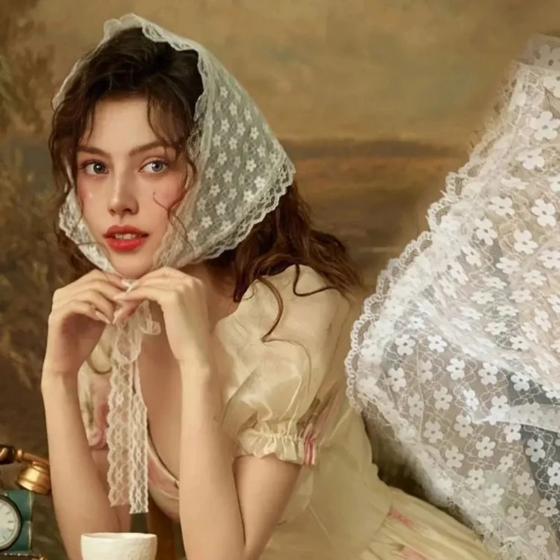 Элегантный кружевной платок с цветочным узором, женственный, белый, нежный, треугольный, тонкий, дышащий, с лентами, в художественном стиле, для путешествий и фотосессий.
Элегантный кружевной платок с цветочным узором, женственный, белый, нежный, треугольный, тонкий, дышащий, с лентами, в художественном стиле, для путешествий и фотосессий.