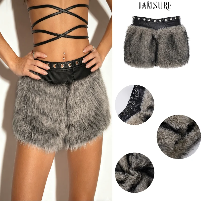 Women's Street Style Faux Fur Patchwork Shorts Fashion Party Wear Eyelet Decorated Elastic Waist Micro Bottoms Hottie Clubwears
Women's Street Style Faux Fur Patchwork Shorts Fashion Party Wear Eyelet Decorated Elastic Waist Micro Bottoms Hottie Clubwears