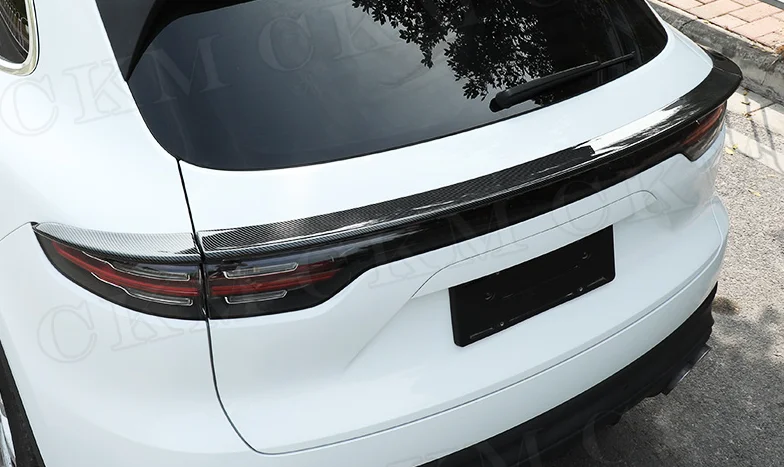CKMUUER Carbon Fiber Rear Trunk Boot Spoiler Roof Lip Wings For Porsche Cayenne 2018-2021 Body Kits Car Styling Accessories
CKMUUER Carbon Fiber Rear Trunk Boot Spoiler Roof Lip Wings For Porsche Cayenne 2018-2021 Body Kits Car Styling Accessories