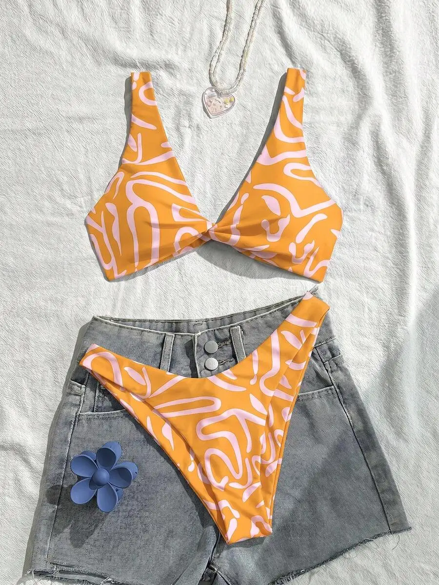 Womens Orange And Pink Abstract Print Bikini Set For Beach Pool Vacation Summer
Womens Orange And Pink Abstract Print Bikini Set For Beach Pool Vacation Summer