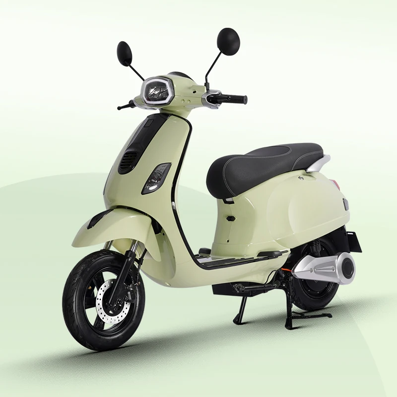 EL3 72V20Ah свинцово-кислотный аккумулятор, электрический скутер, двигатель 1000 Вт, передний дисковый тормоз, задний барабанный тормоз, максимальная скорость 45 км/ч, дешевые два колеса
EL3 72V20Ah свинцово-кислотный аккумулятор, электрический скутер, двигатель 1000 Вт, передний дисковый тормоз, задний барабанный тормоз, максимальная скорость 45 км/ч, дешевые два колеса