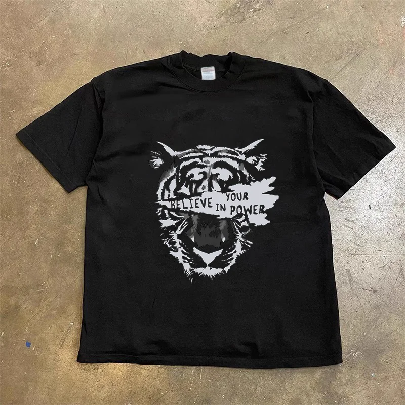 American Y2K T-shirt fashionable, loose and versatile, retro tiger creative printed short sleeved T-shirt for men and women
American Y2K T-shirt fashionable, loose and versatile, retro tiger creative printed short sleeved T-shirt for men and women