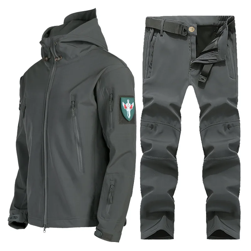 Outdoor Soft Shell Jacket Men's Autumn And Winter Fleece Warm Jacket Mountaineering Suit Waterproof Windproof Ski Suit Riding Su
Outdoor Soft Shell Jacket Men's Autumn And Winter Fleece Warm Jacket Mountaineering Suit Waterproof Windproof Ski Suit Riding Su