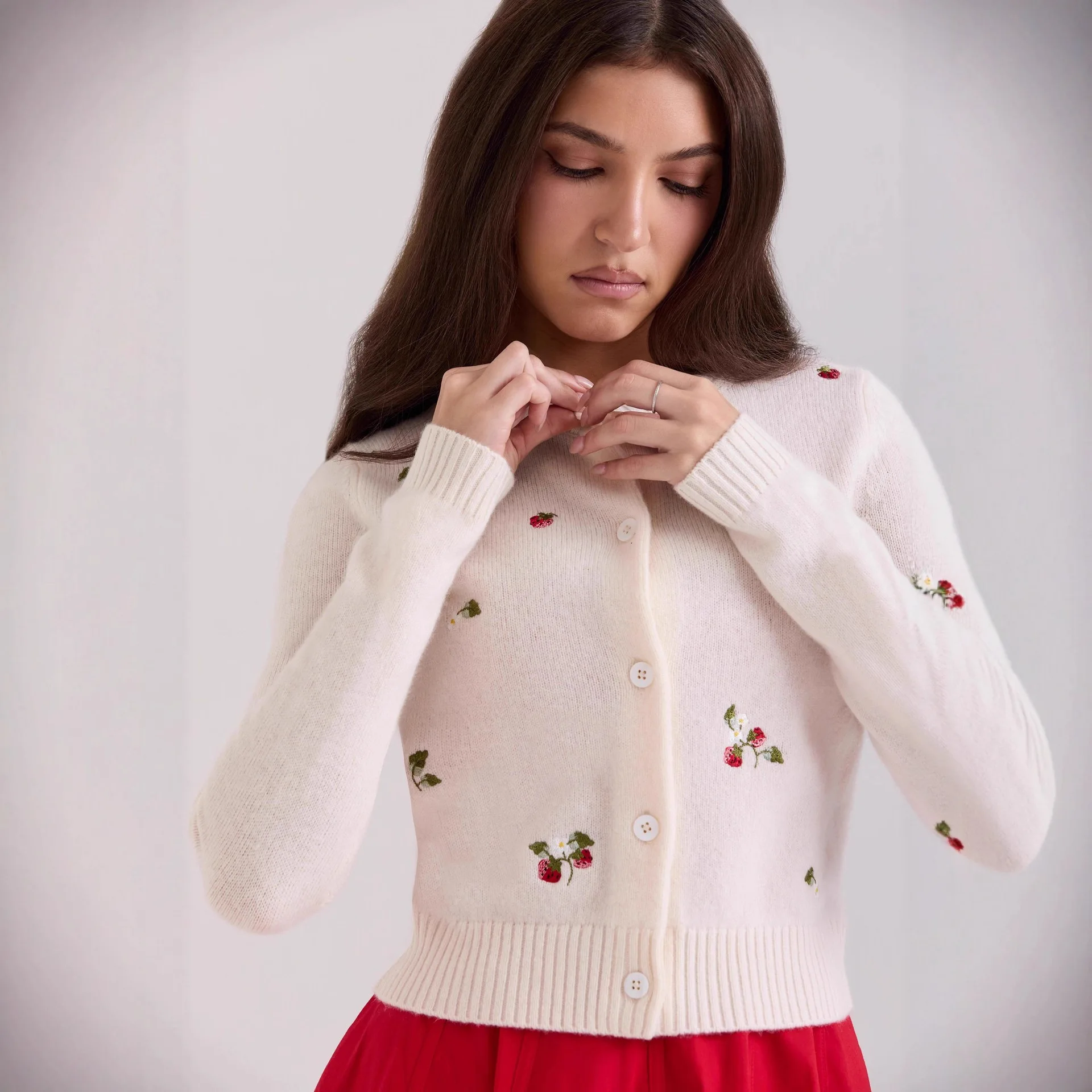 Mingmingxi Autumn Embroidery Sweater Cardigan Beige Sweater Jumpers Crew Neck Long Sleeve Outfits Fall Fashion 2025 Clothing
Mingmingxi Autumn Embroidery Sweater Cardigan Beige Sweater Jumpers Crew Neck Long Sleeve Outfits Fall Fashion 2025 Clothing