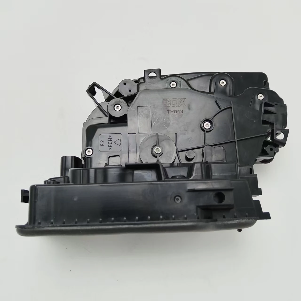 Suitable for Bmw Rear Right Door Lock Actuator, Right Rear Door Lock Block Oe:51227281940
Suitable for Bmw Rear Right Door Lock Actuator, Right Rear Door Lock Block Oe:51227281940
