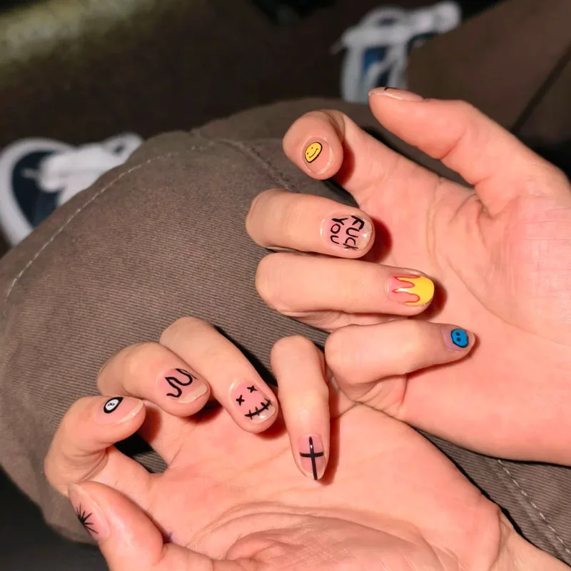 30pcs Fake Nails Fall/Winter New Bestseller Cute Cartoon Designs for Fair Skin Unique Press-On Nail Tips Perfect Gifts for Girls
30pcs Fake Nails Fall/Winter New Bestseller Cute Cartoon Designs for Fair Skin Unique Press-On Nail Tips Perfect Gifts for Girls