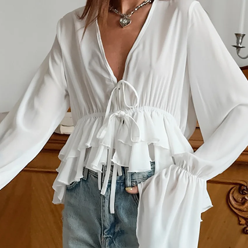 2026 Women's Fashionable White Long-sleeved Lace-up Shirt New Spring And Summer Loose Bell-sleeve Women's Shirt
2026 Women's Fashionable White Long-sleeved Lace-up Shirt New Spring And Summer Loose Bell-sleeve Women's Shirt