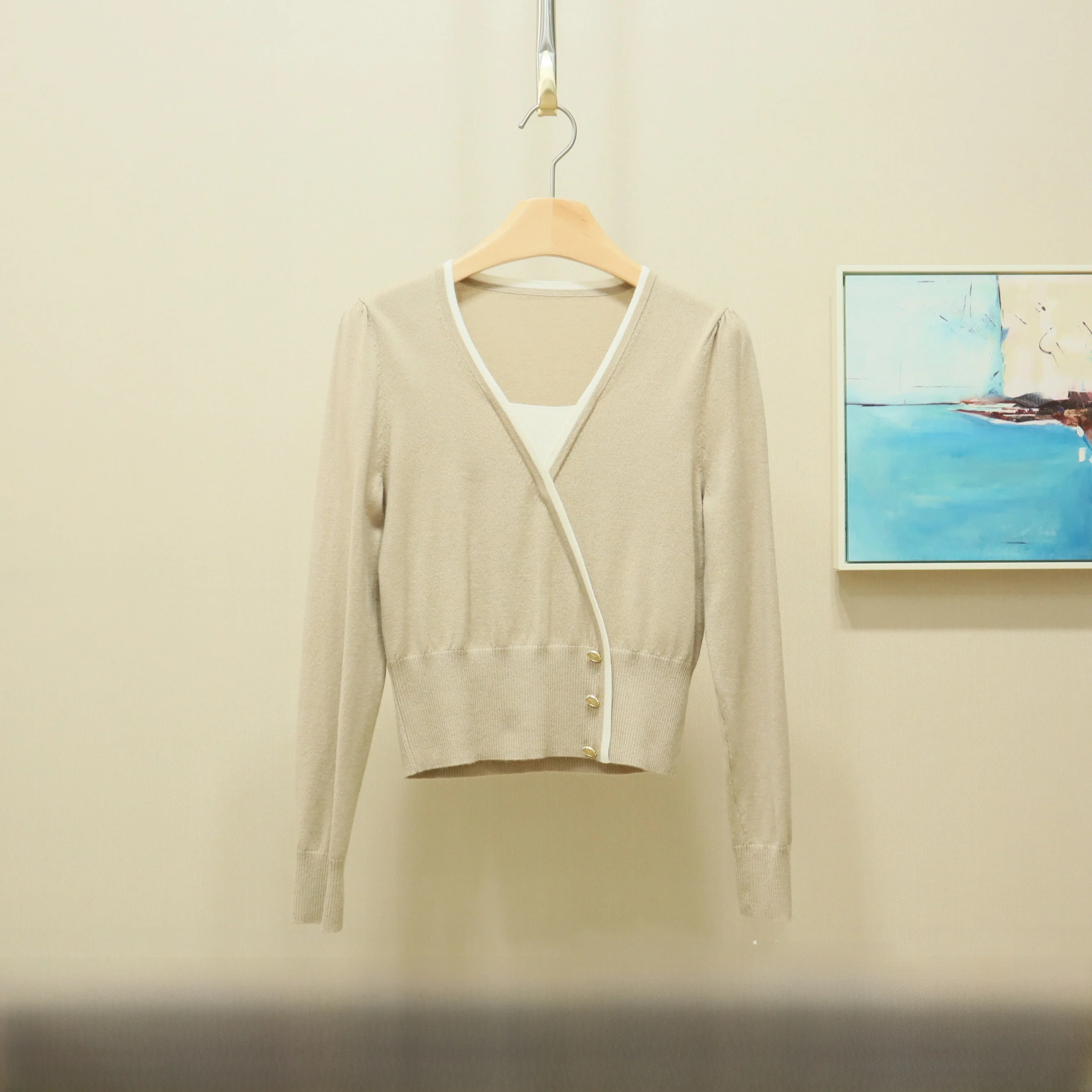 YSING Spring 2026 Commuter Sle Slim Fit Knitted Sweater Fake Two-Piece Design Long Sve V-Ne Soft Polyester Blend
YSING Spring 2026 Commuter Sle Slim Fit Knitted Sweater Fake Two-Piece Design Long Sve V-Ne Soft Polyester Blend