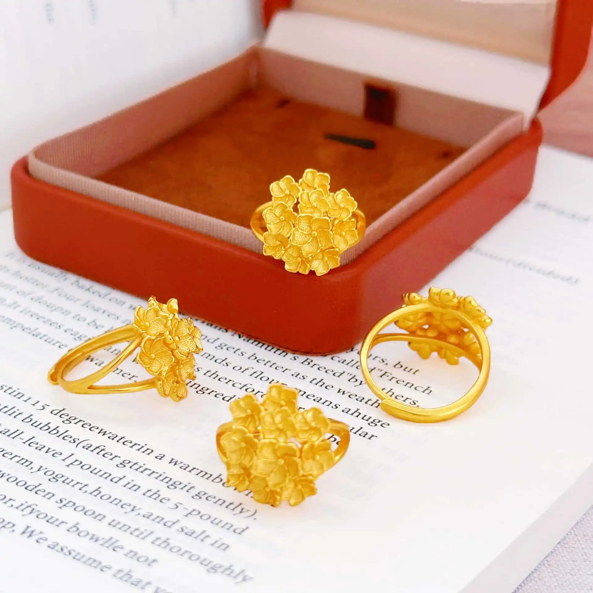 Elegant Fashion Rose Bouquet Pure Gold Ring Women 24K Gold AU999 Attractive and Elegant
Elegant Fashion Rose Bouquet Pure Gold Ring Women 24K Gold AU999 Attractive and Elegant