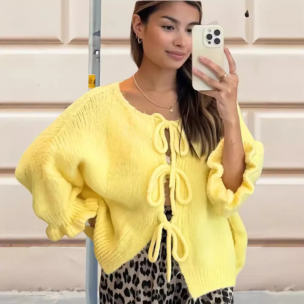 Свитер свободного кроя с круглым вырезом и кружевной отделкой, длинный рукав, женский трикотаж, удобный, мягкий, из смесового полиэстера, для осени
Свитер свободного кроя с круглым вырезом и кружевной отделкой, длинный рукав, женский трикотаж, удобный, мягкий, из смесового полиэстера, для осени