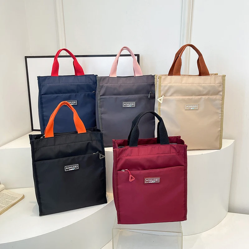 Portable Oxford Lunch Bags Picnic School Food Bento Thermal Insulated Fresh Cooler Tote Bag Casual Commuter Storage Container
Portable Oxford Lunch Bags Picnic School Food Bento Thermal Insulated Fresh Cooler Tote Bag Casual Commuter Storage Container