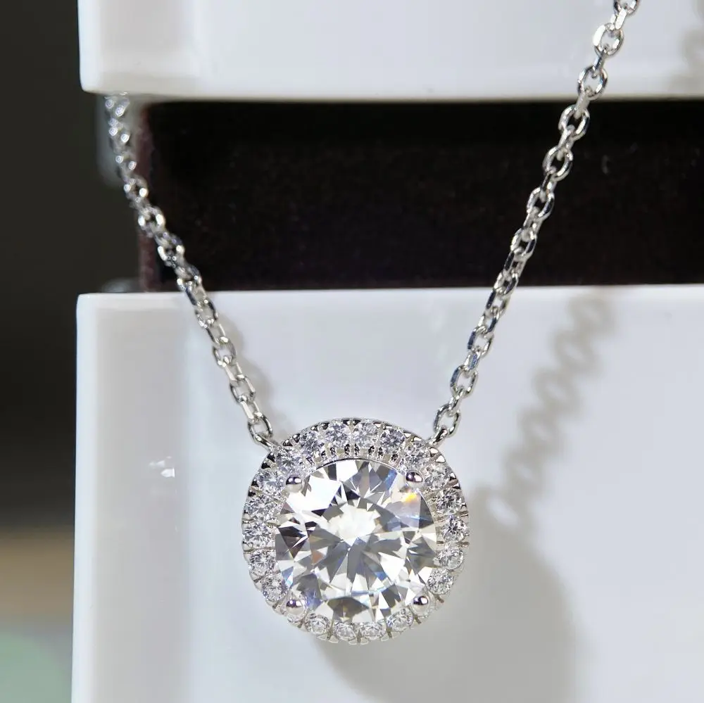 G Home Same D Color Moissanite Necklace Women S925 Pure Silver Round Package Moissanite Necklace Clavicle Chain
G Home Same D Color Moissanite Necklace Women S925 Pure Silver Round Package Moissanite Necklace Clavicle Chain