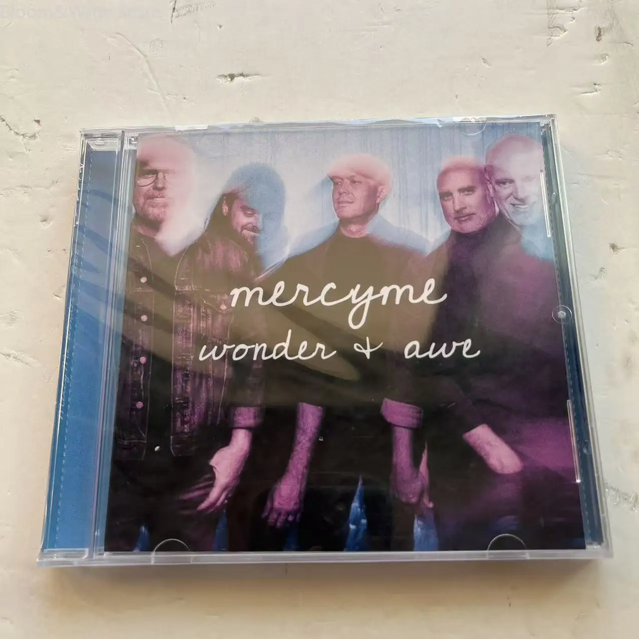 Well - известные американские христианские рок-группы Wonder & Awe CD-запись Walkman Car Soundtracks Box Party Music
Well - известные американские христианские рок-группы Wonder & Awe CD-запись Walkman Car Soundtracks Box Party Music