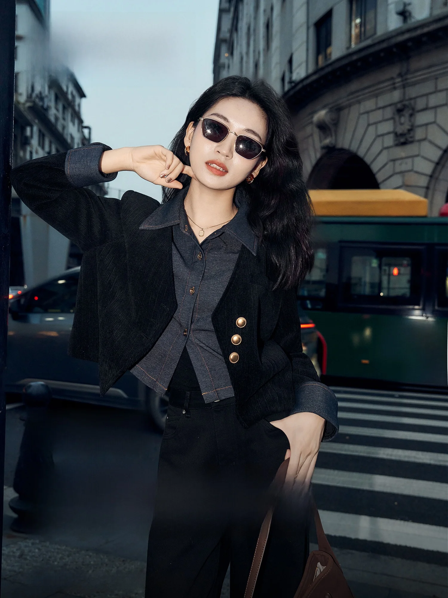 Bla Splice Slimming ort Outerwear for Women Commute Sle Padded Jaet Fake Two-Piece Versatile Ladies' Premium Faion
Bla Splice Slimming ort Outerwear for Women Commute Sle Padded Jaet Fake Two-Piece Versatile Ladies' Premium Faion