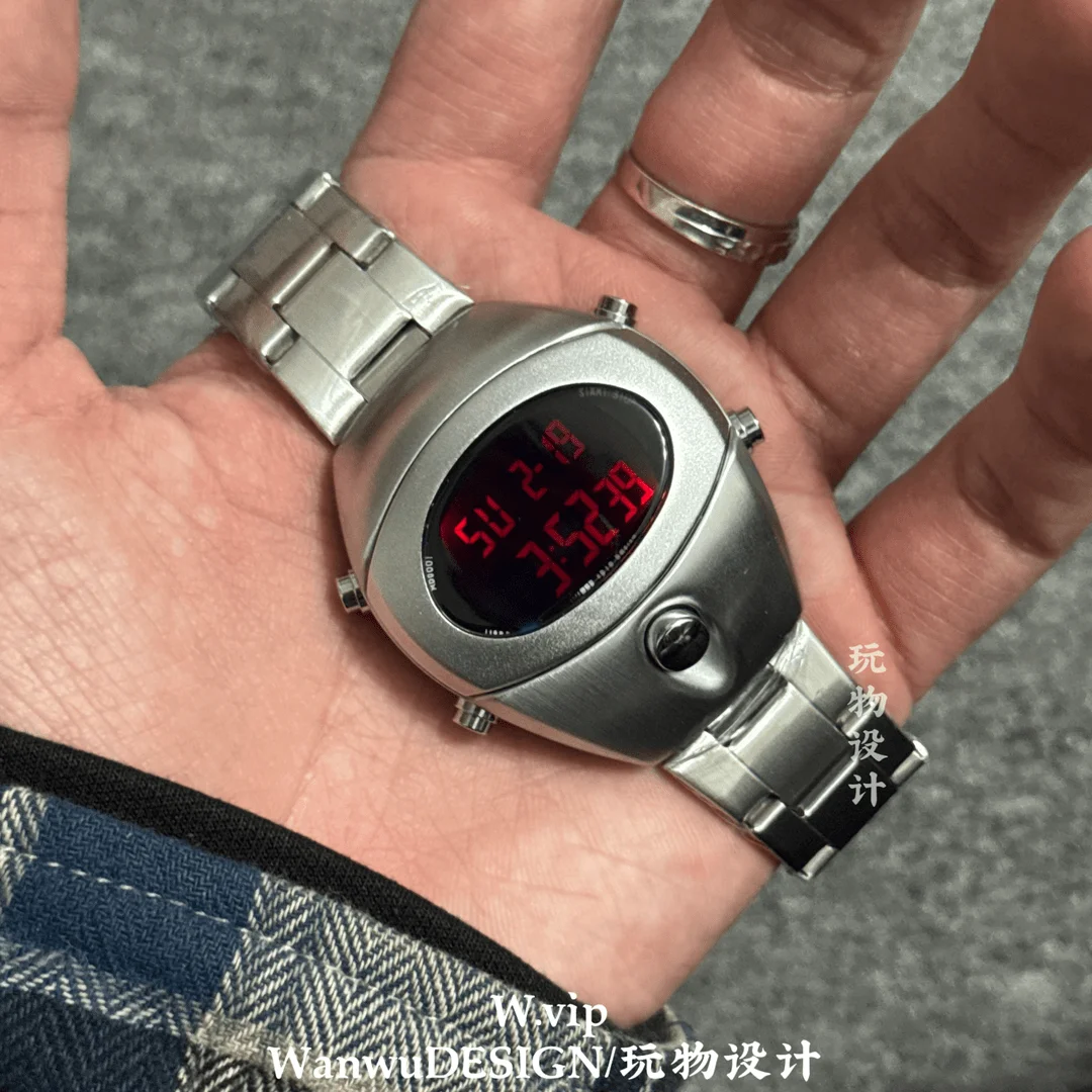 Y2K Academy Quartz Watch, Alien-themed Design, Waterproof Multi-functional Chronograph, Stylish and Unique, Suitable for Couples
Y2K Academy Quartz Watch, Alien-themed Design, Waterproof Multi-functional Chronograph, Stylish and Unique, Suitable for Couples