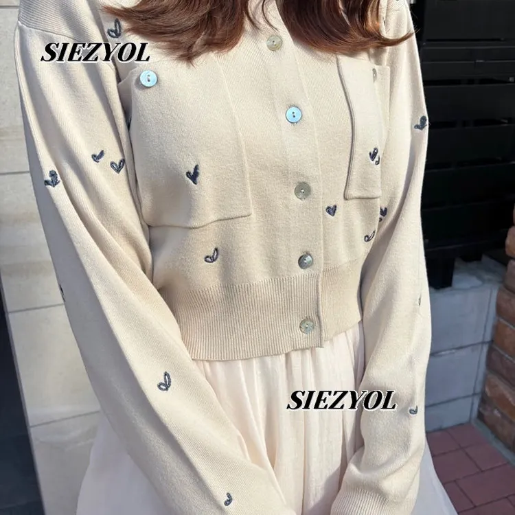 Japanese Style Embroider Short Knitting Shirt Sweater Spring Fall New Sweet Girl Round Neck Long Sleeves Cardigan Coat
Japanese Style Embroider Short Knitting Shirt Sweater Spring Fall New Sweet Girl Round Neck Long Sleeves Cardigan Coat