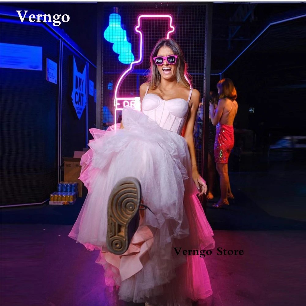 Verngo Sweet Pink Tulle Tiered Skirt Long Prom Dresses Sweetheart Spaghetti Straps Princess Evening Party Gowns Wedding Dress
Verngo Sweet Pink Tulle Tiered Skirt Long Prom Dresses Sweetheart Spaghetti Straps Princess Evening Party Gowns Wedding Dress