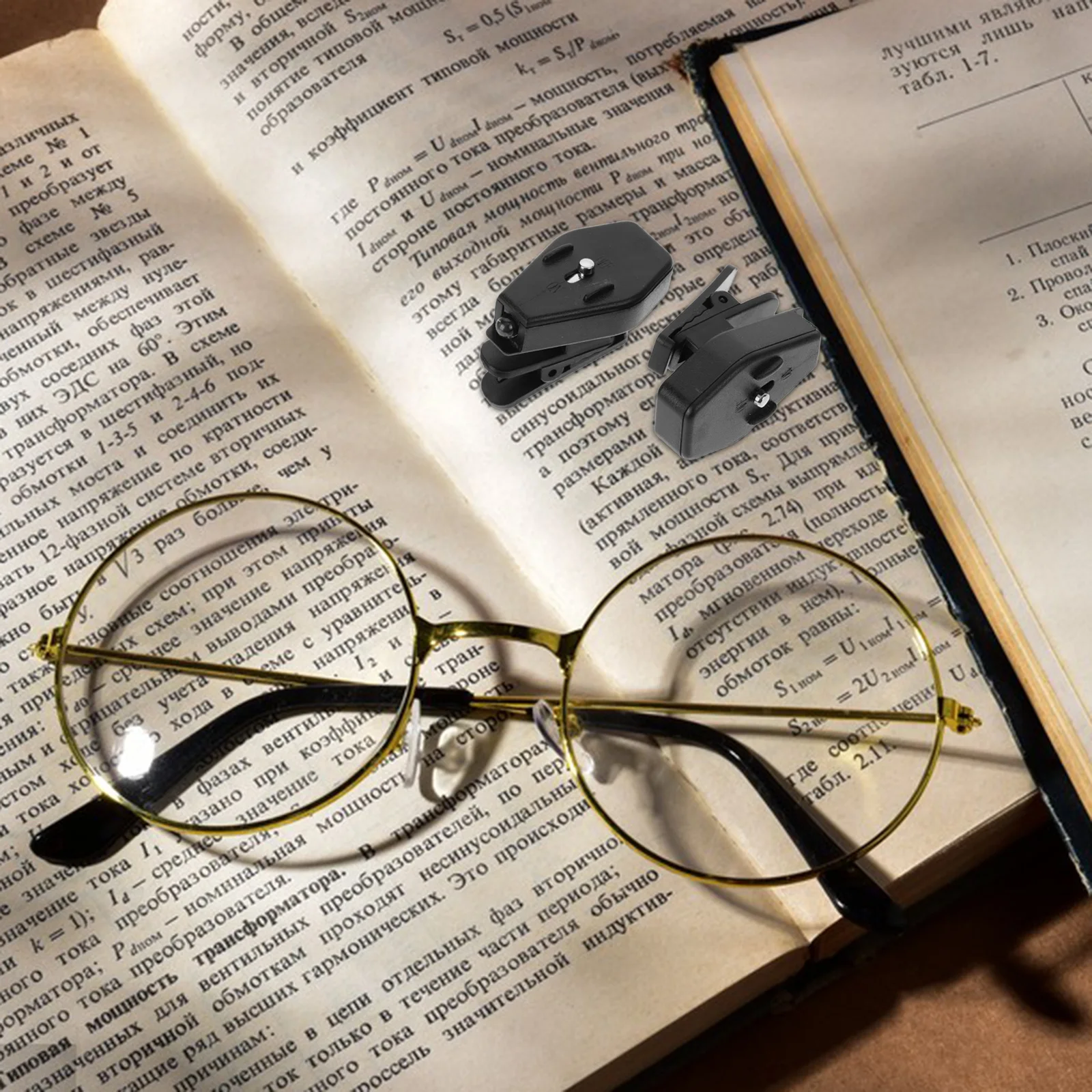 2Pcs LED Eyeglass Clip Light Mini Reading Lamp Portable Book Light for Night Reading Camping Study Eyeglass LED Clip
2Pcs LED Eyeglass Clip Light Mini Reading Lamp Portable Book Light for Night Reading Camping Study Eyeglass LED Clip