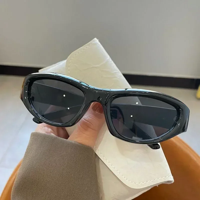 Vintage Punk Sports Sunglasses Women Men Y2K Style Cat Eye Sun Glasses Mirror Fashion Eyewear 2000s Retro Shades Gafas De Sol
Vintage Punk Sports Sunglasses Women Men Y2K Style Cat Eye Sun Glasses Mirror Fashion Eyewear 2000s Retro Shades Gafas De Sol